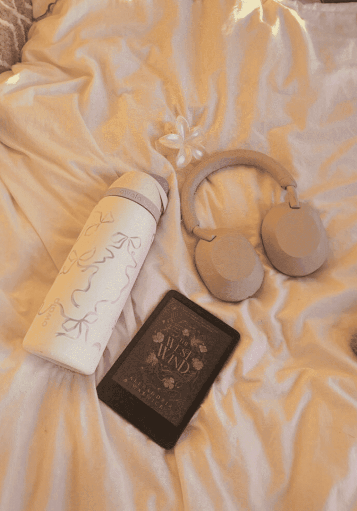 cozy kindle and owala