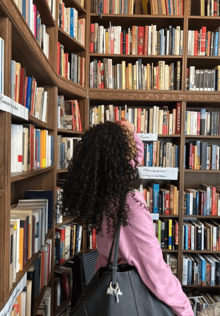 A woman looking for her next read